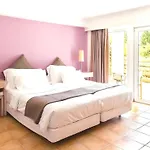Stunning 10 Bedrooms Lacuna Deluxe Private Pool Villa *