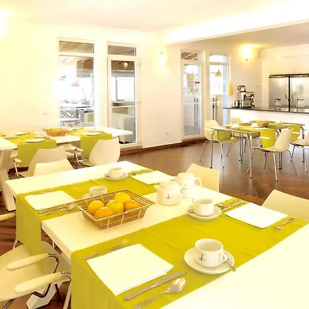 Stunning 10 Bedrooms Lacuna Deluxe Private Pool Jacuzzi Algarve Villa