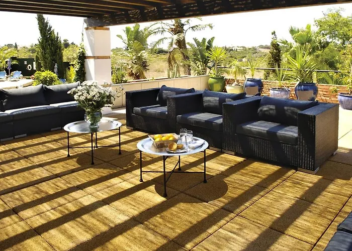 Stunning 10 Bedrooms Lacuna Deluxe Private Pool * Lagos